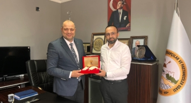 AK Parti Dulkadiroğlu İlçe Başkanı Ali Çam’dan Hacı Fidan’a Hayırlı Olsun Ziyareti