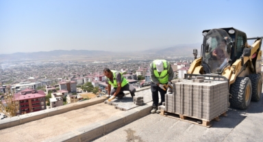BALLICA MAHALLESİ’NDE KİLİT PARKE KALDIRIM VE MERDİVEN ÇALIŞMALARI TAMAMLANDI