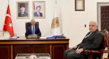 Başkan Ahmet Kuybu’dan Vali Mükerrem Ünlüer’e Ziyaret: Esnafın Sorunları ve Çözüm Önerileri Masaya Yatırıldı