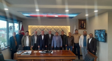 ESNAF TEŞKİLATINDAN BİRLİK VE DAYANIŞMA MESAJI: AHMET KUYBU’YA HAYIRLI OLSUN ZİYARETİ