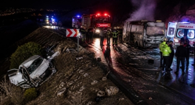 Kahramanmaraş’ta İşçi Servisi ile Otomobil Çarpıştı: 8 Yaralı