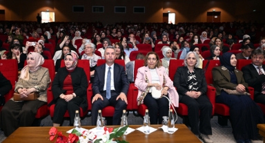 KSÜ’de Anadolu Kültürü Giysi Sunumuyla Sahneye Taşındı