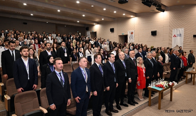 KSÜ, Eczacılık Kongresine Ev Sahipliği Yaptı