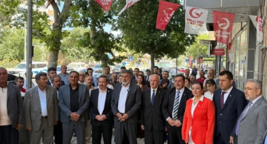 MİLLİ YOL PARTİSİ GENEL BAŞKANI REMZİ ÇAYIR KAHRAMANMARAŞ’TA PARTİLİLERLE BAYRAMLAŞTI
