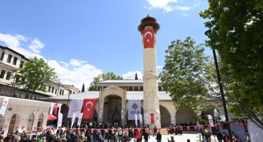 Tarihi Ulu Camii, Cumhurbaşkanı Erdoğan’ın Canlı Bağlantıyla Katıldığı Törenle İbadete Açıldı