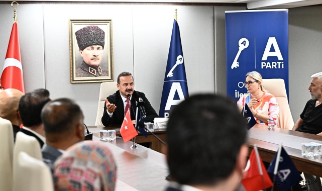 ANAHTAR PARTİ MİLLET DİVANI BAŞLADI