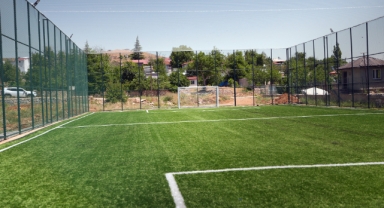 Büyükşehir’den Afşin’e 3 Yeni Halı Saha, Çocuklara Yeni Oyun Alanı