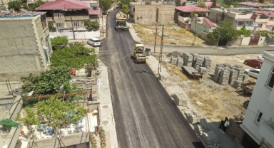 Büyükşehir’den Haydarbey Caddesi’nde Asfalt Mesaisi