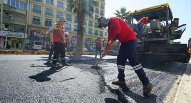 Büyükşehir, Trabzon Bulvarı’nda Son Kat Asfalt Serimine Başladı