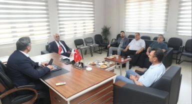 DULKADİROĞLU BELEDİYE BAŞKANI MEHMET AKPINAR’DAN FIRINCILAR ODASI’NA ZİYARET