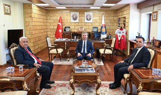 ESNAF TEŞKİLATINDAN KSÜ REKTÖRÜ OKUMUŞ’A HAYIRLI OLSUN ZİYARETİ