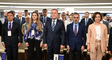 GENÇ DOSTU KENTLER YÖNETİŞİM ZİRVESİ TBB’DE GERÇEKLEŞTİRİLDİ
