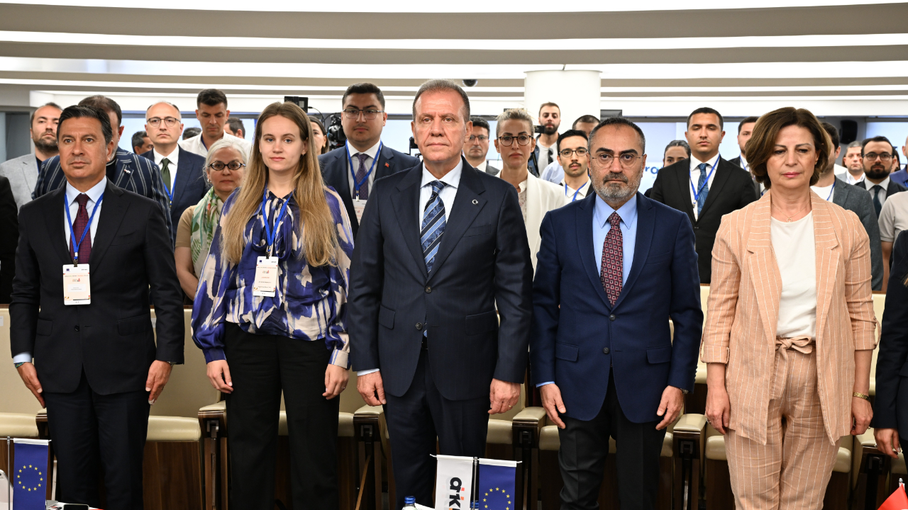 GENÇ DOSTU KENTLER YÖNETİŞİM ZİRVESİ TBB’DE GERÇEKLEŞTİRİLDİ