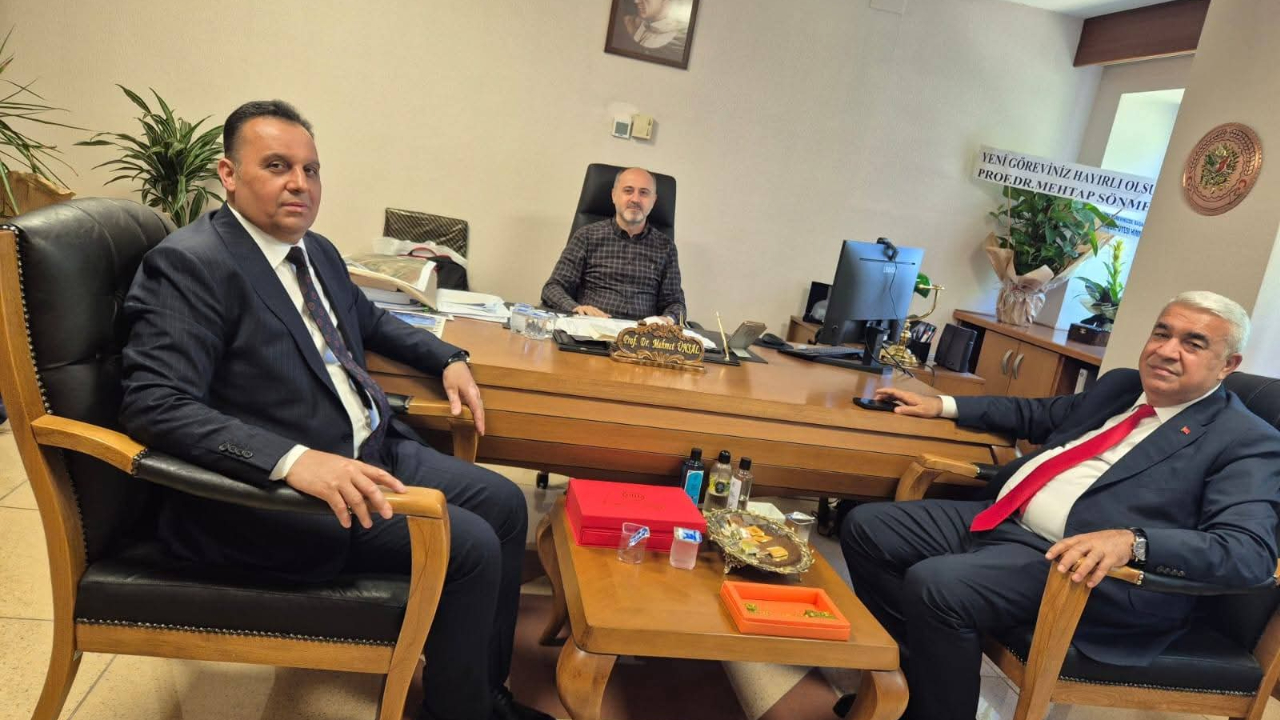 Kahramanmaraş Esnaf ve Sanatkârlar Odaları Birliği'nden KSÜ Rektör Yardımcısı Mehmet Ünsal'a Hayırlı Olsun Ziyareti