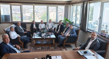 KAHRAMANMARAŞ ESNAFINDAN ONİKİŞUBAT BELEDİYESİ'NE İŞ BİRLİĞİ MESAJI