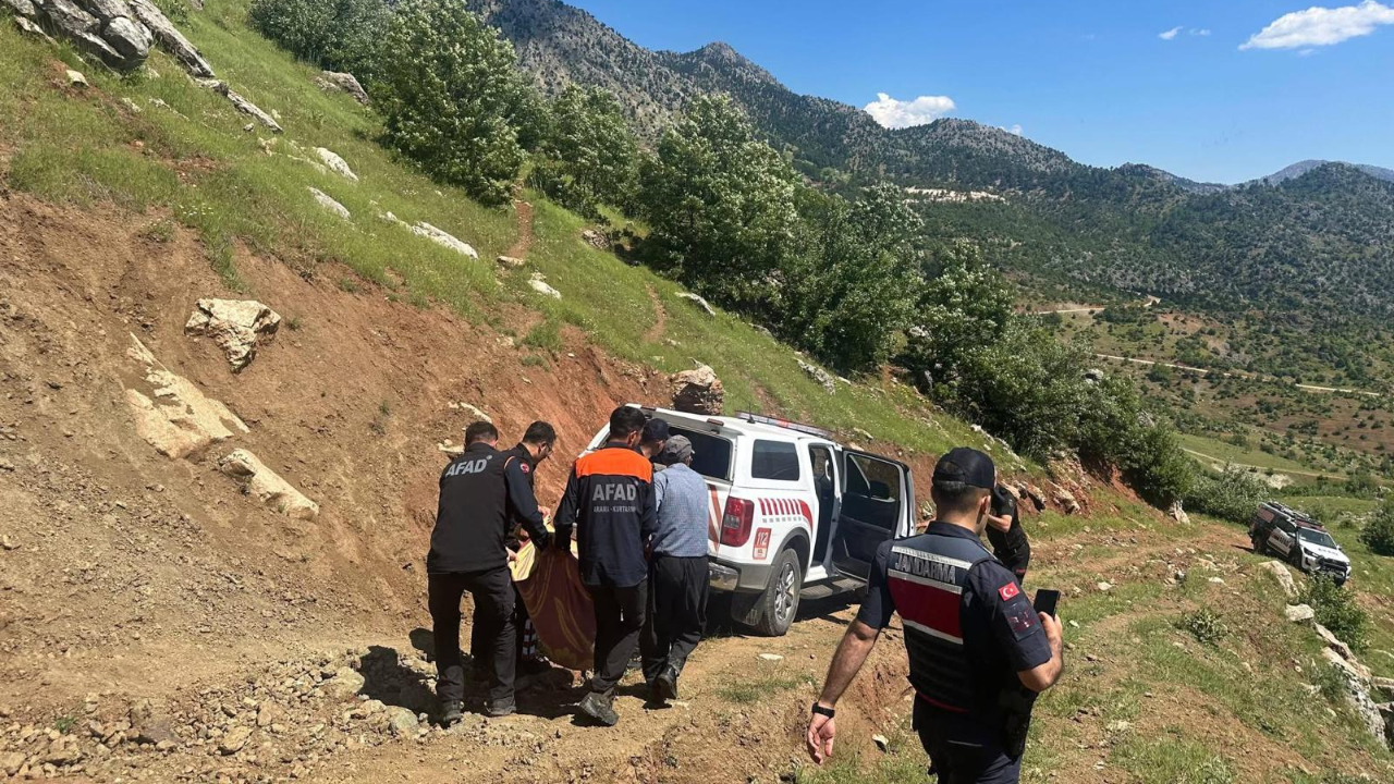 Kahramanmaraş’ta Ayağı Kırılan Yaşlı Kadın İçin Ekipler Seferber Oldu