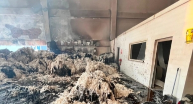 Kahramanmaraş’ta Fabrika Yangını Kontrol Altına Alındı