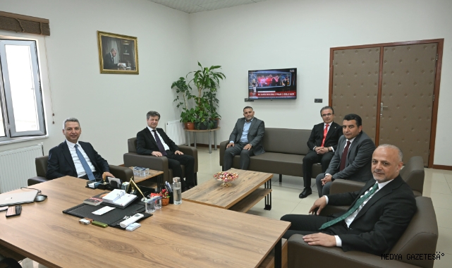KSÜ Rektörü Okumuş’tan Afşin Belediye Başkanı Kıraç’a Ziyaret