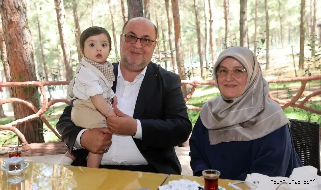 Minik Yüreklerin Kur’an Sevinci: Mustafa Sabancı 4-6 Yaş Kur’an Kursu Öğrencileri İçin Kur’an Merasimi Düzenlendi
