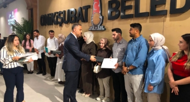 Onikişubat’ta “Aile Akademisi” Mezuniyet Coşkusu: 50 Çifte Sertifika Verildi