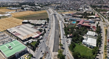 Sanayi Kavşağı’nda Sıcak Asfalt Mesaisi Sürüyor