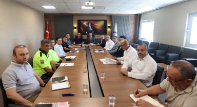 SANAYİNİN SORUNLARI VE GELECEĞİ MASAYA YATIRILDI