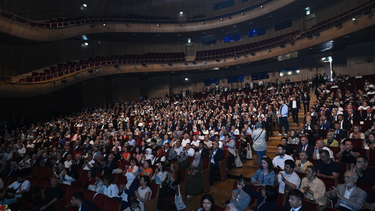TÜRKİYE'NİN İLK UNESCO EDEBİYAT ŞEHRİ KAHRAMANMARAŞ İSTANBUL'DA TANITILDI