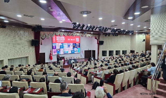 YÖK’te Geleceğin Meslekleri ve Eğitim Modelleri Görüşüldü