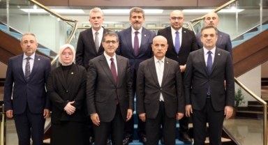 AK Parti Kahramanmaraş Heyetinden Ankara’da Önemli Temaslar