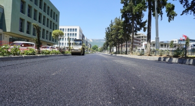 Azerbaycan Mahallesi’nde Asfalt Mesaisi Tüm Hızıyla Sürüyor