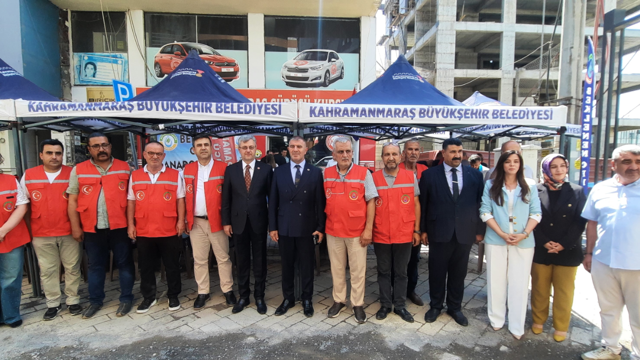 Beklenen Cemre Anadolu Yardımlaşma ve Dayanışma Derneği'nden Birlik ve Kardeşlik Buluşması: Aşure Programına Yoğun Katılım
