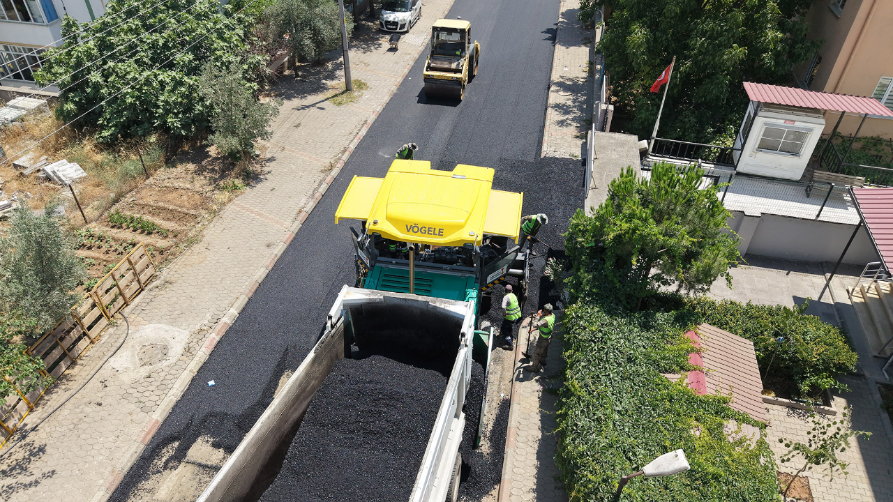 Büyükşehir Bu Hafta 22 Farklı Noktada Asfalt Mesaisinde