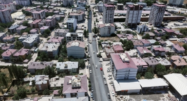 Büyükşehir, Elbistan Söğütlü Caddesi’ni Modern Görünümüne Kavuşturuyor