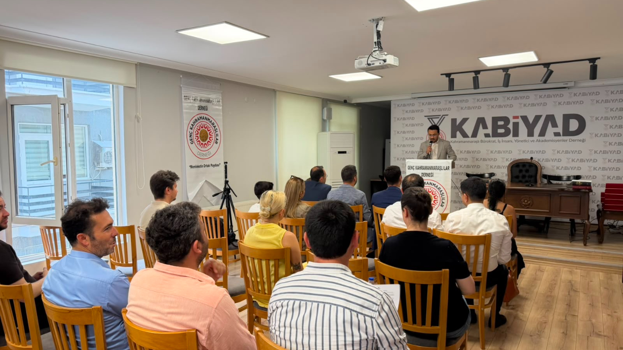Genç Kahramanmaraşlılar Derneği İkinci Olağanüstü Genel Kurulunu Gerçekleştirdi