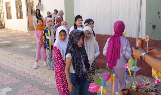 Onikişubat Belediyesi’nden Yaz Kur’an Kurslarına ‘Camiler Çiçek Açtı’ ile anlamlı destek
