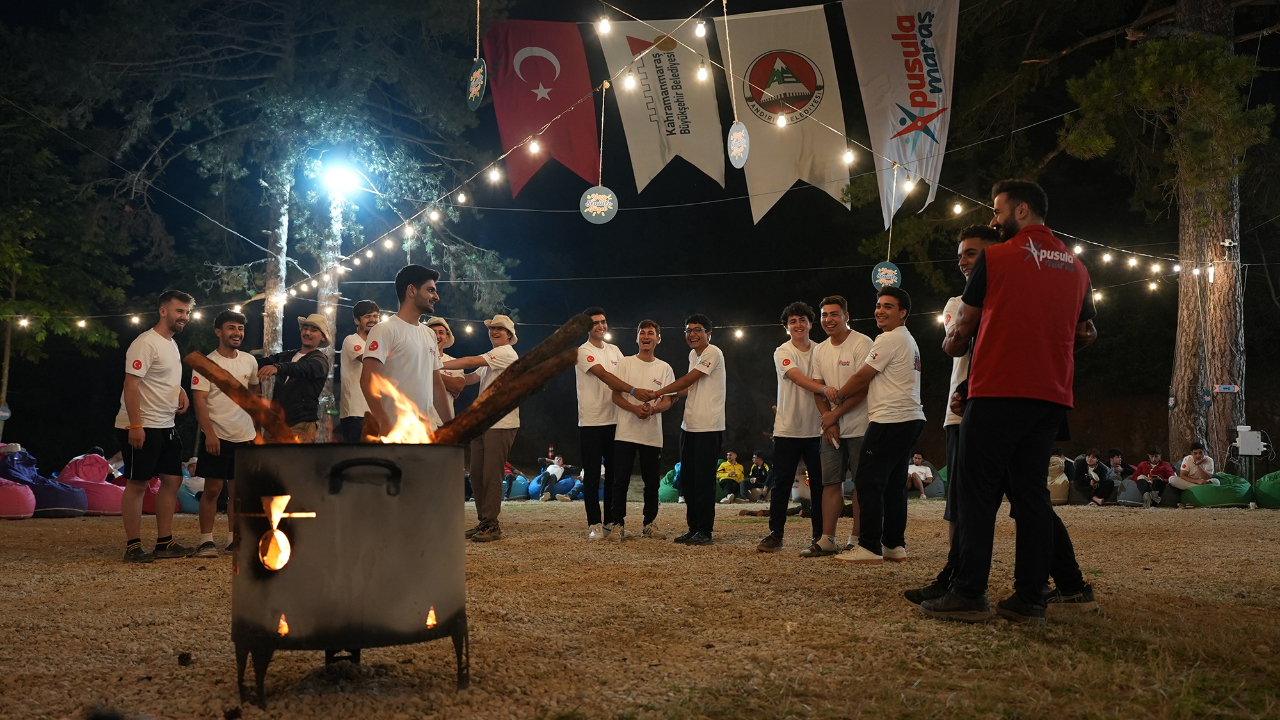 Pusula Maraş Yaz Kampları “Geleneksel Türk Oyunları” ile Başladı