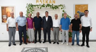 TÜRKOĞLU BELEDİYE BAŞKANI MEHMET KARACA BASIN MENSUPLARIYLA BULUŞTU: “BORÇLARI SIFIRLADIK, YATIRIMLARLA İLÇEMİZİN GELECEĞİNİ İNŞA EDİYORUZ”