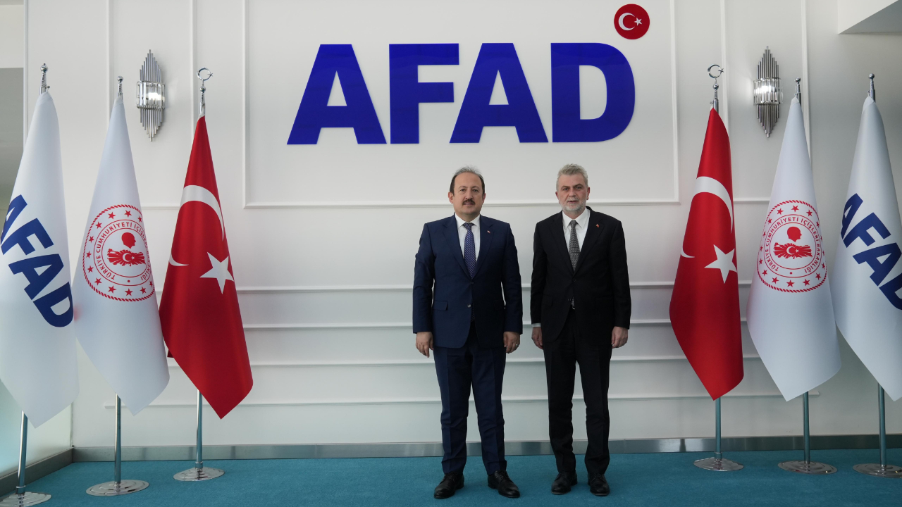 Vali Ünlüer ve Başkan Görgel’den Emniyet ve AFAD’a Ziyaret