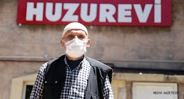 83 yaşındaki huzurevi sakini bayram ikramiyesini Milli Dayanışma Kampanyası'na bağışladı