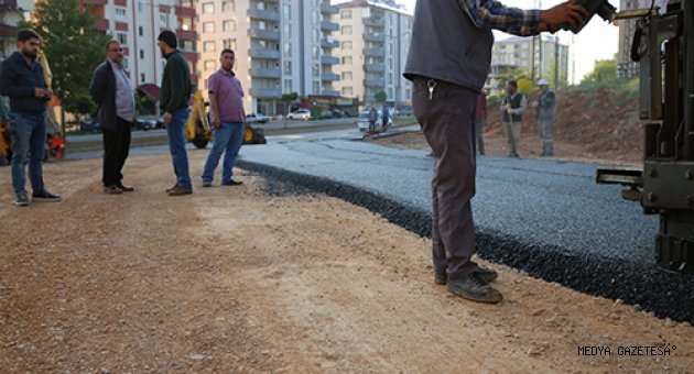 AFŞİN ASFALTLANIYOR…