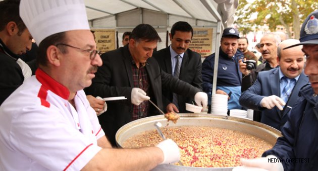 AFŞİN BELEDİYESİ ; AŞURE İKRAMI YAPILDI…