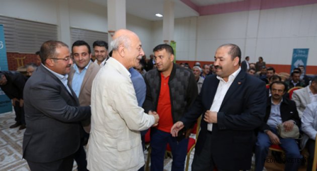 AFŞİN BELEDİYESİ’NDEN KURAN VE GÜZEL AHLAK KONULU KONFERANS…