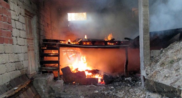 AHŞAP EV KURTARILDI