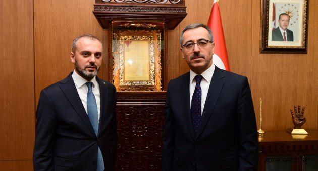 AK Parti Genel Başkan Yardımcısı Kandemir Kahramanmaraş'ta ziyaretlerde bulundu: