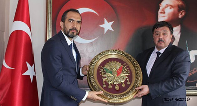 AK Parti İl Başkanı Ahmet Özdemir Ekinözü Belediyesini Ziyaret etti.