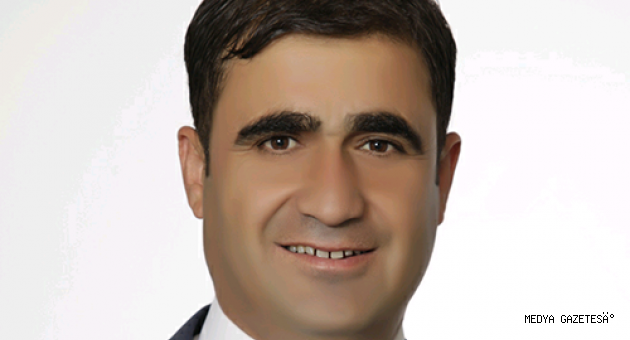 AK PARTİ İLÇE BAŞKANI ŞAKALARDAN BASIN BAYRAMI KUTLAMASI