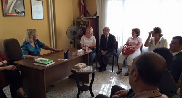 Ali Öztunç Güne Cumhuriyet Kadınları Derneği Ziyareti ile başladı