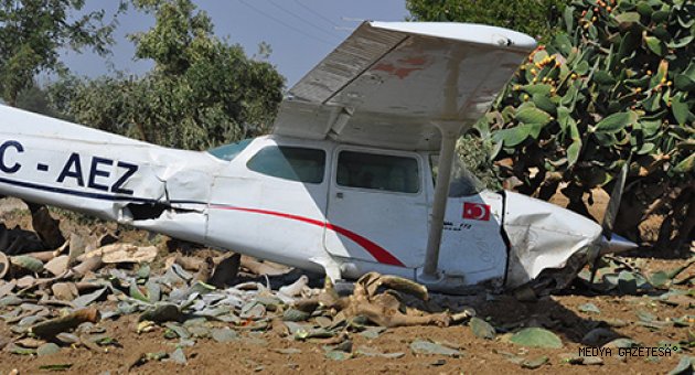 Antalya'da sivil eğitim uçağı düştü