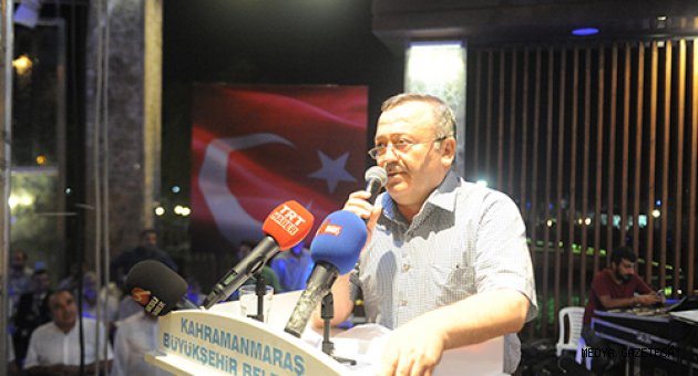 AŞIKLAR ATIŞTI, ŞAİRLER ŞİİR OKUDU, OZANLAR TÜRKÜ SÖYLEDİ