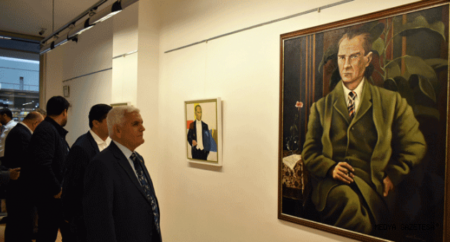 ATATÜRK PORTRELERİ SERGİSİNE BÜYÜK İLGİ
